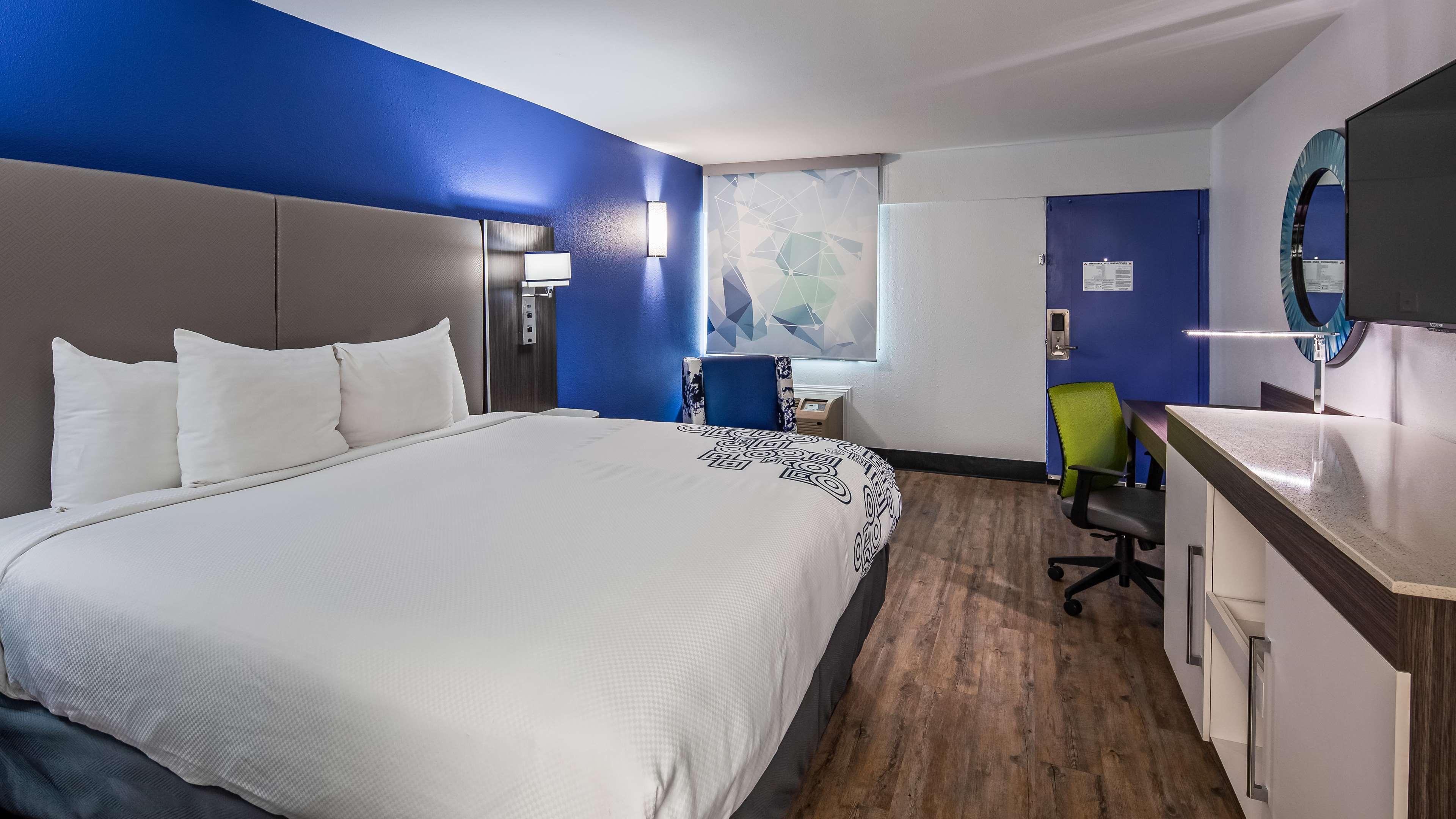 Surestay Plus Hotel By Best Western Sacramento Cal Expo Ngoại thất bức ảnh