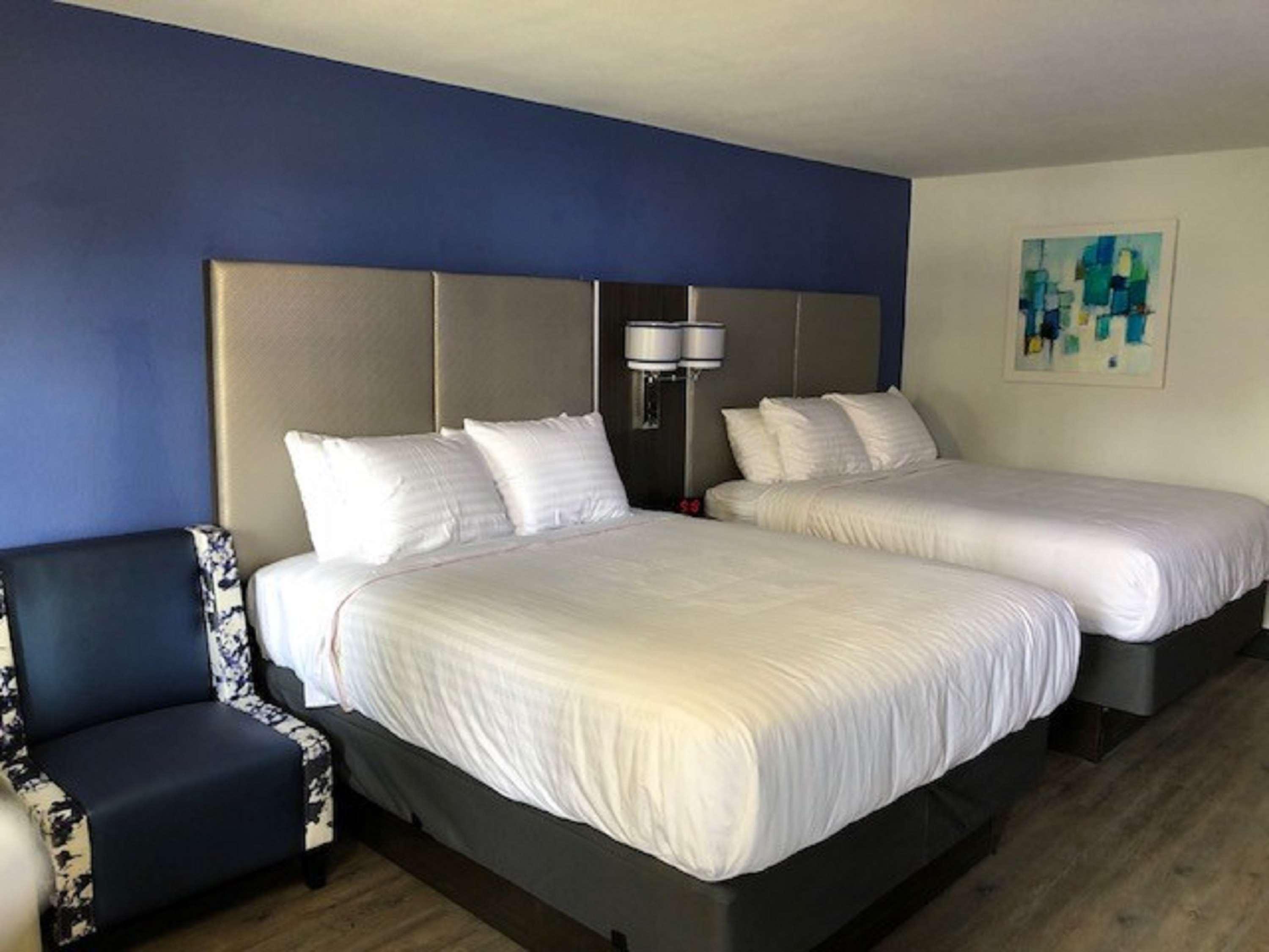 Surestay Plus Hotel By Best Western Sacramento Cal Expo Ngoại thất bức ảnh