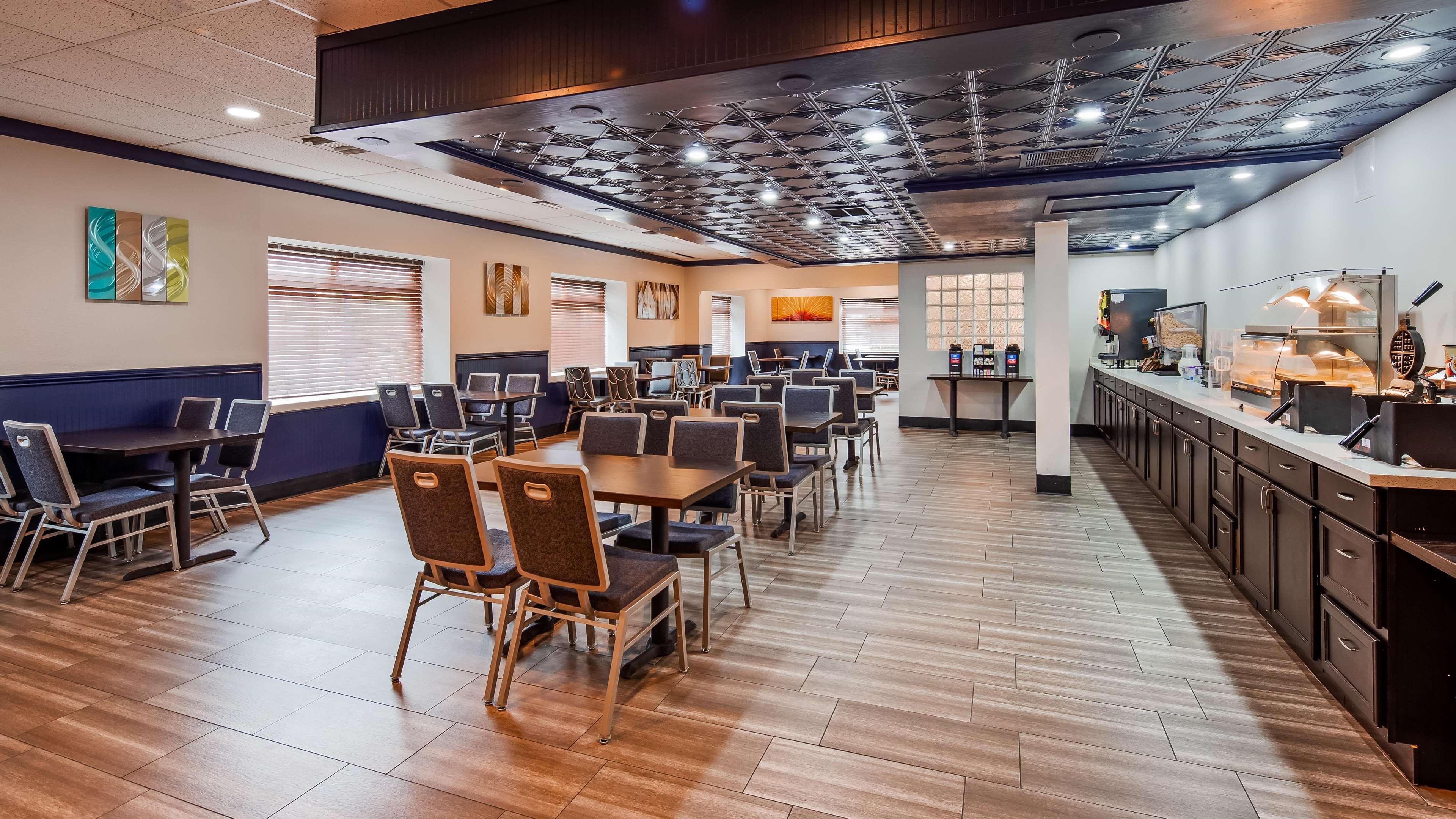 Surestay Plus Hotel By Best Western Sacramento Cal Expo Ngoại thất bức ảnh