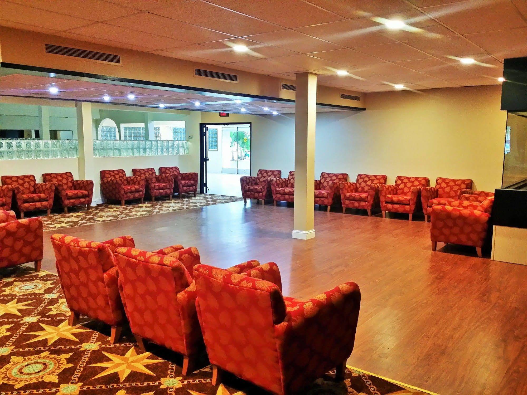 Surestay Plus Hotel By Best Western Sacramento Cal Expo Ngoại thất bức ảnh