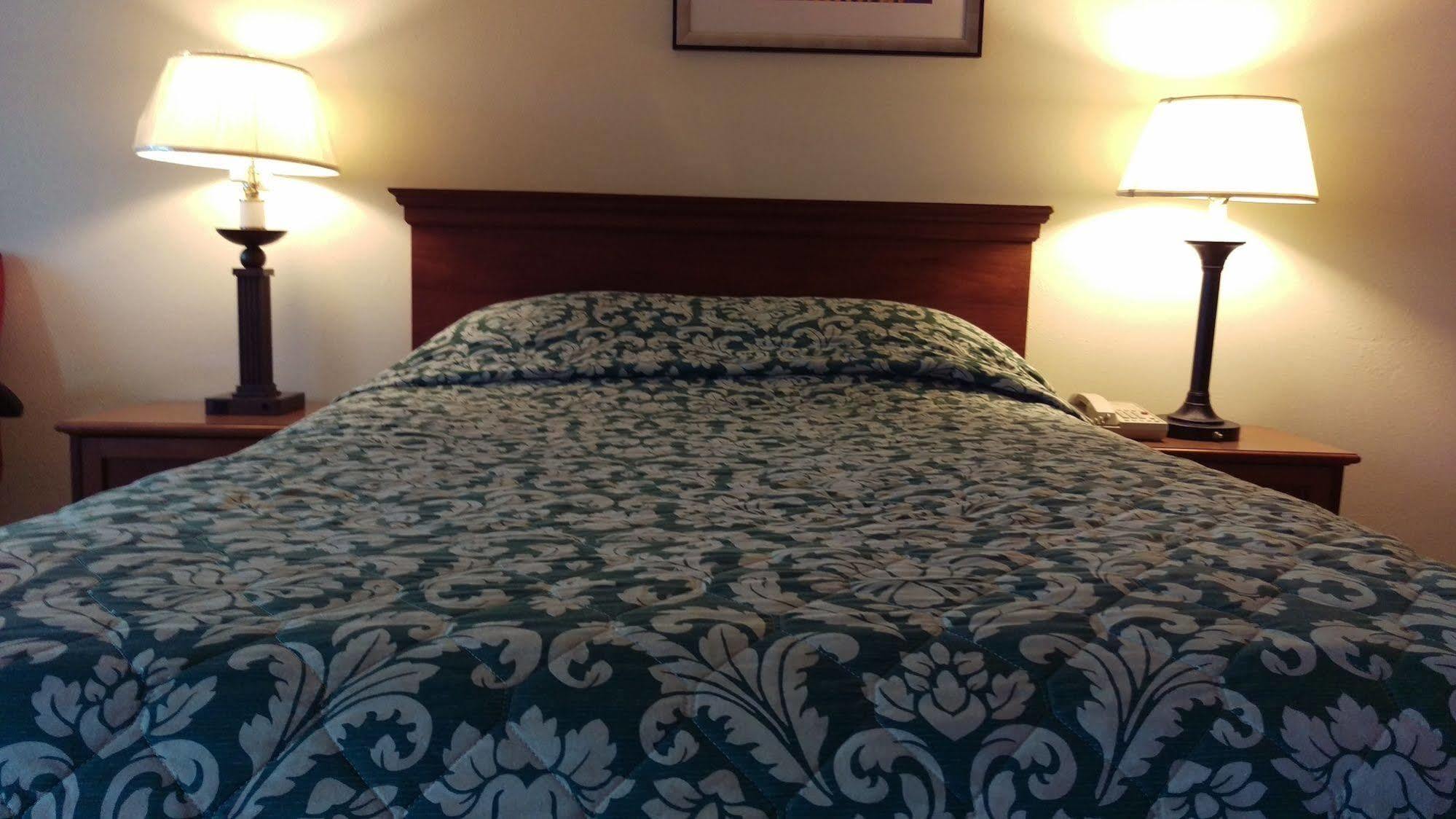 Surestay Plus Hotel By Best Western Sacramento Cal Expo Ngoại thất bức ảnh